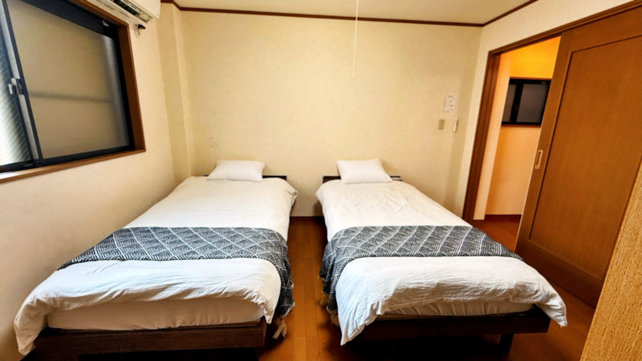 ダブルベッドルーム②